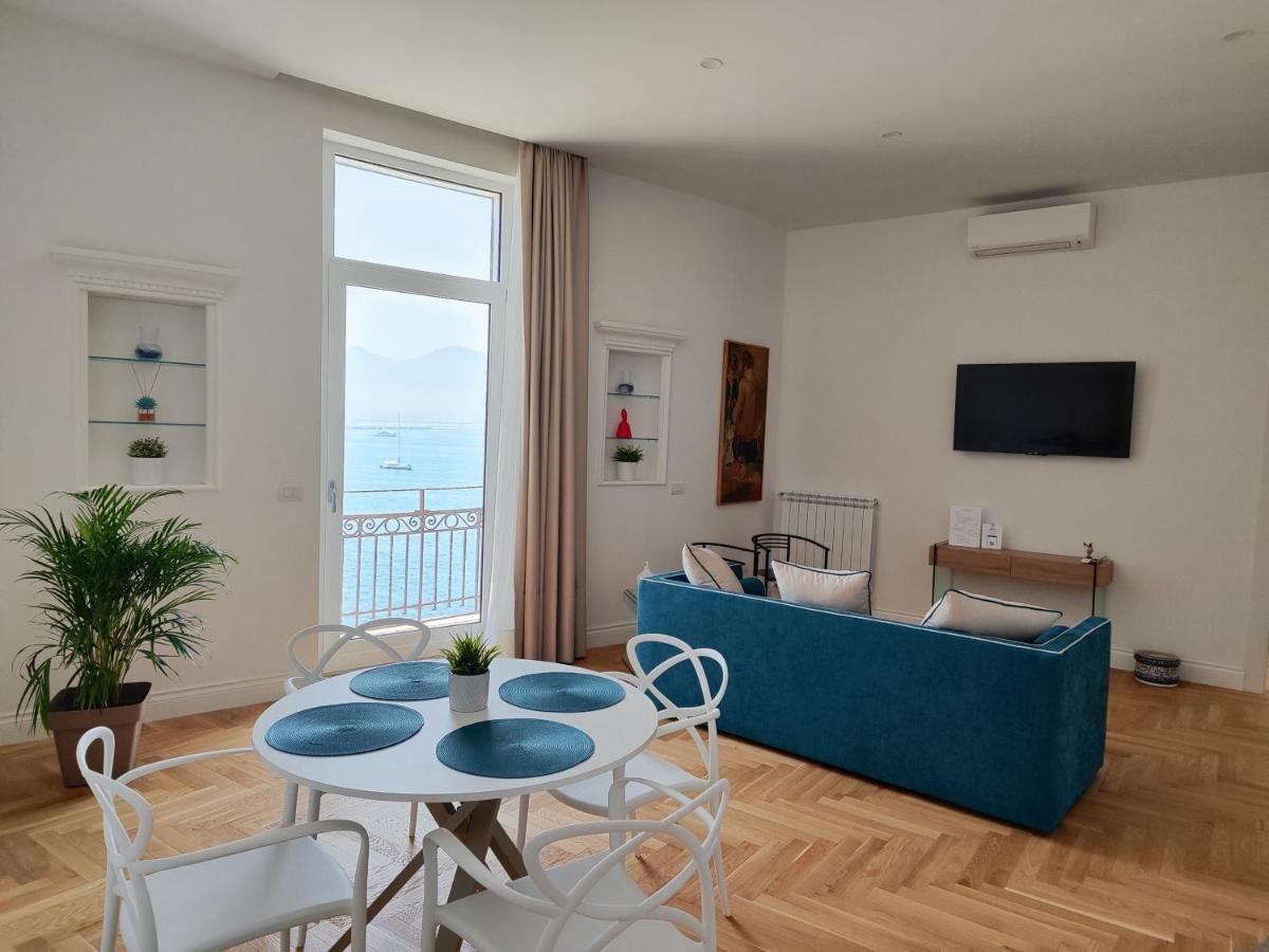 Santa Lucia Luxury Apartment Neapel Exterior foto