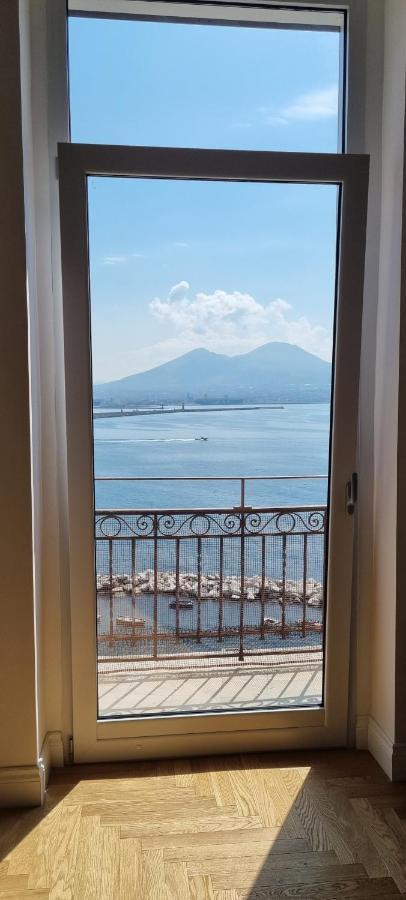 Santa Lucia Luxury Apartment Neapel Exterior foto